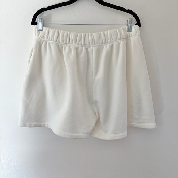 SET Active White Pull-On Heavyweight Sweat Shorts Size Large - Picture 4 of 6